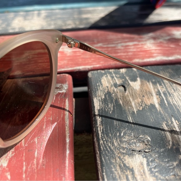 J Crew Creamy Brown/Sunglasses - Picture 5 of 7